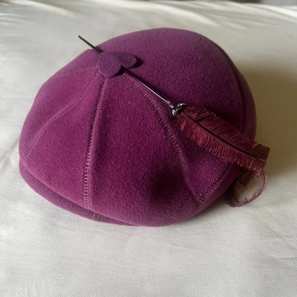 Vintage 1950s Plum Wool Felt Hat Feather Cocktail Fascinator Beret